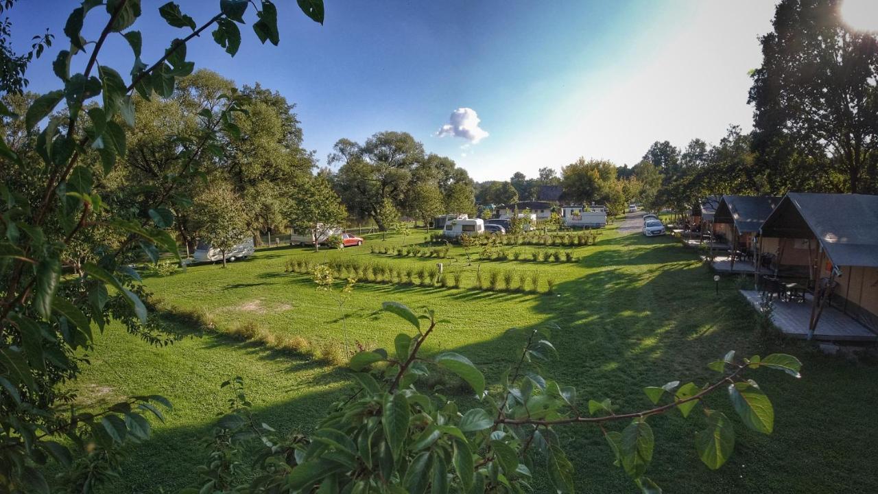 Hotel Camping Prima Týn nad Vltavou Exteriér fotografie